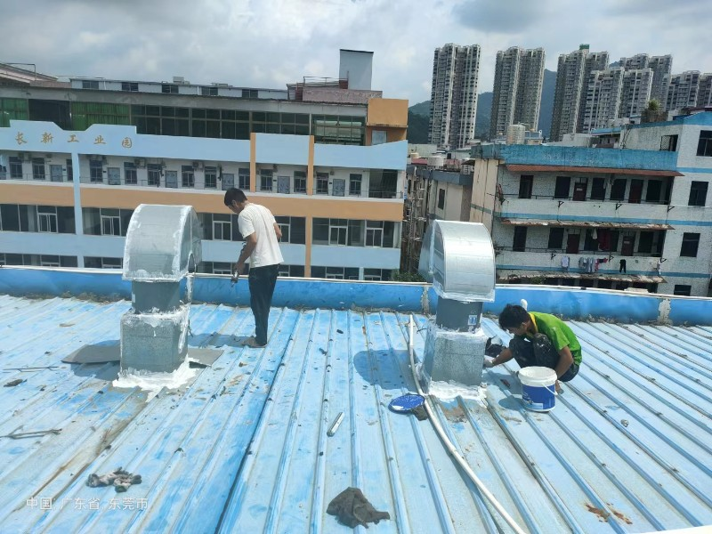 历城钢结构屋面涂料维修方法